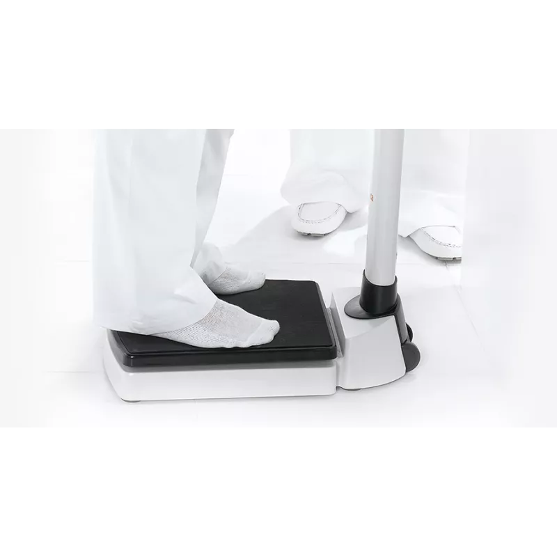 Pèse-personne à colonne sans fil d’une capacité de 300 kg, homologuée usage médical SECA 704 | Balances pro
